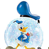 Disney Donald Duck Glitter Globe With Sculpted Figures Of The