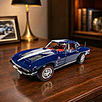 1963 Chevy Corvette Sting Ray 1:18-Scale Diecast Car Featuring A