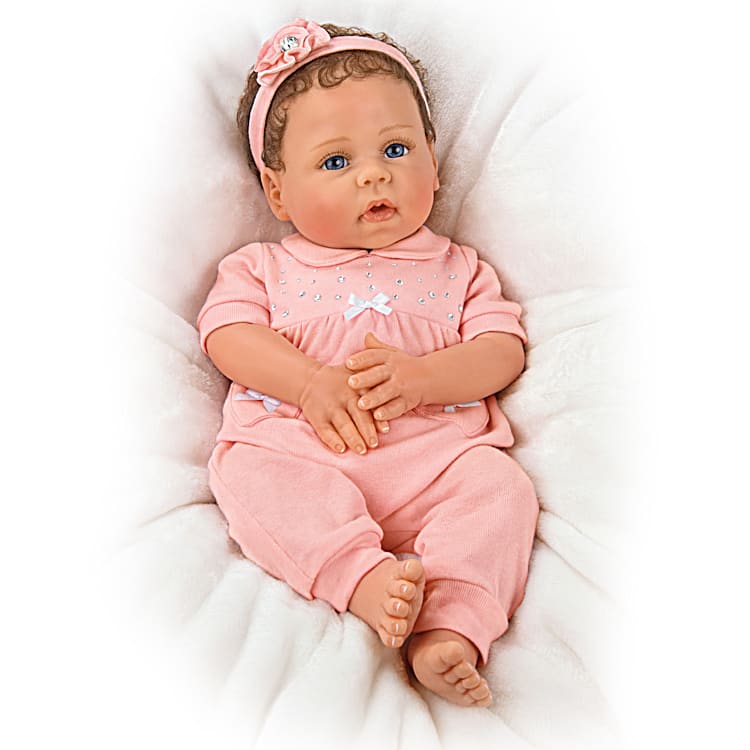 Silicone baby that breathes and deals moves