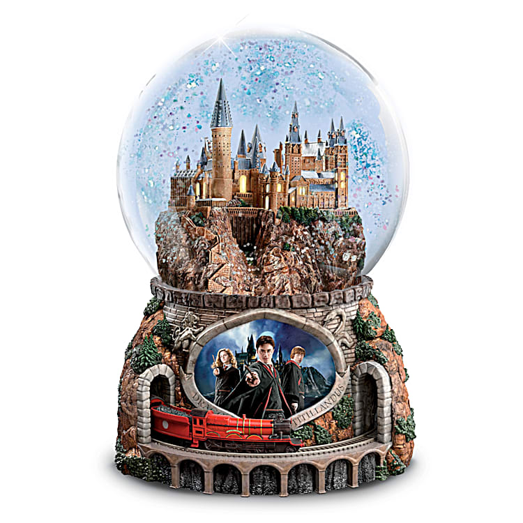 The HARRY POTTER Illuminated Musical Globe The Bradford Exchange