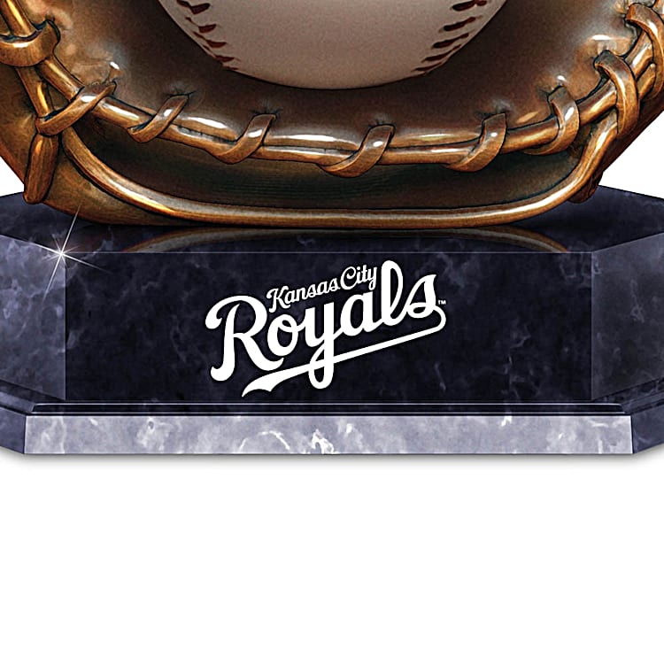Kansas City Royals Fanatics Authentic 2015 MLB World Series Champions Gold  Glove Display Case with Image
