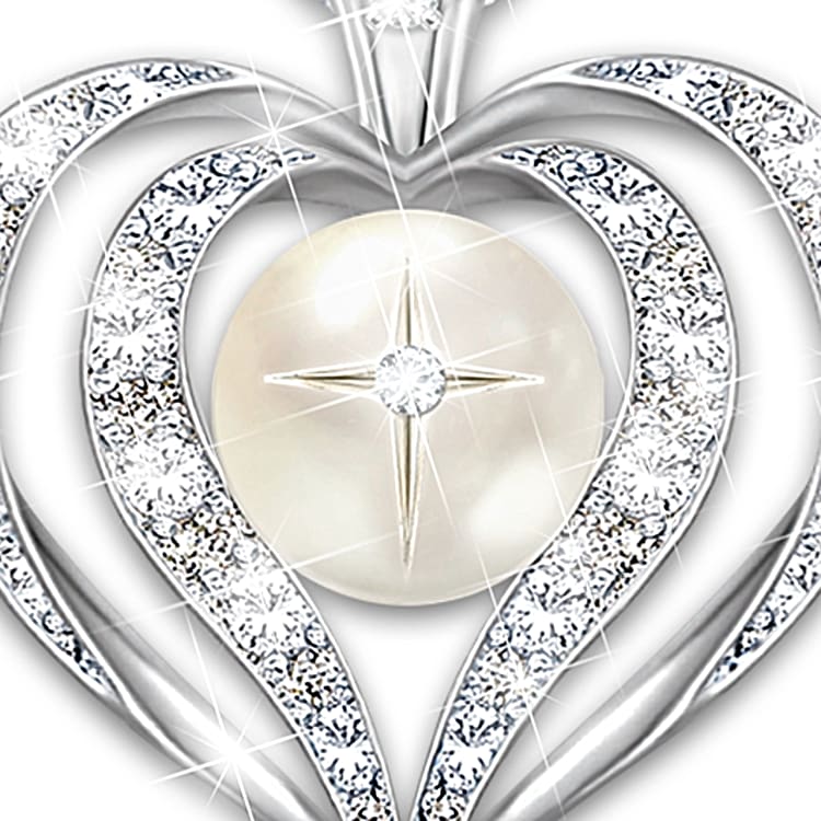 洋書 BRADFORD EXCHANGE Wisdom Of Faith Womens Topaz And Diamond Heart-Shaped