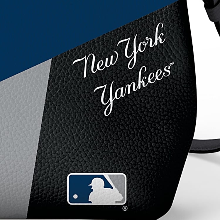 New York Yankees Womens MLB Convertible Handbag That Can Be Worn 3 Ways &  Features Team Colors & Logo