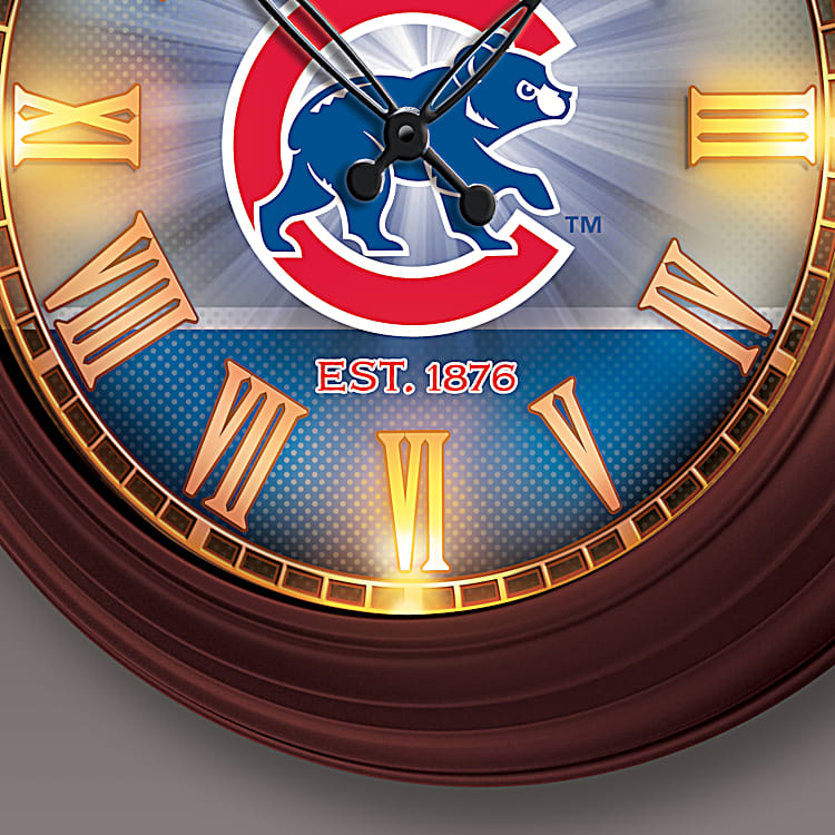 Chicago Cubs MLB Outdoor Illuminated Atomic Wall Clock Featuring A  Glass-Encased Face With Roman Numerals, Team Colors & Logos