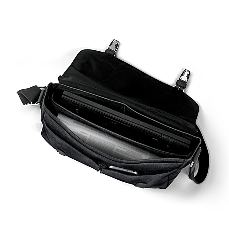 Great Outdoors Mens Black Washed Canvas Messenger Bag With A