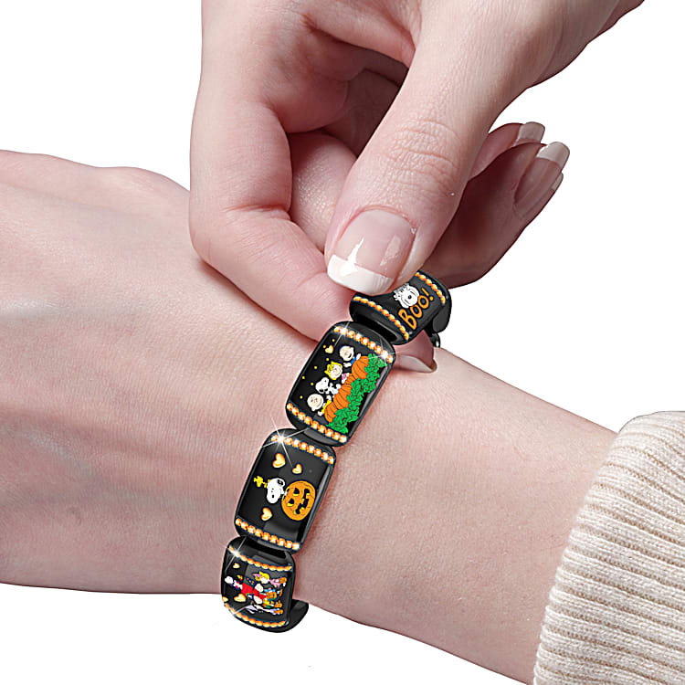 It's a stretch black outlet bracelet