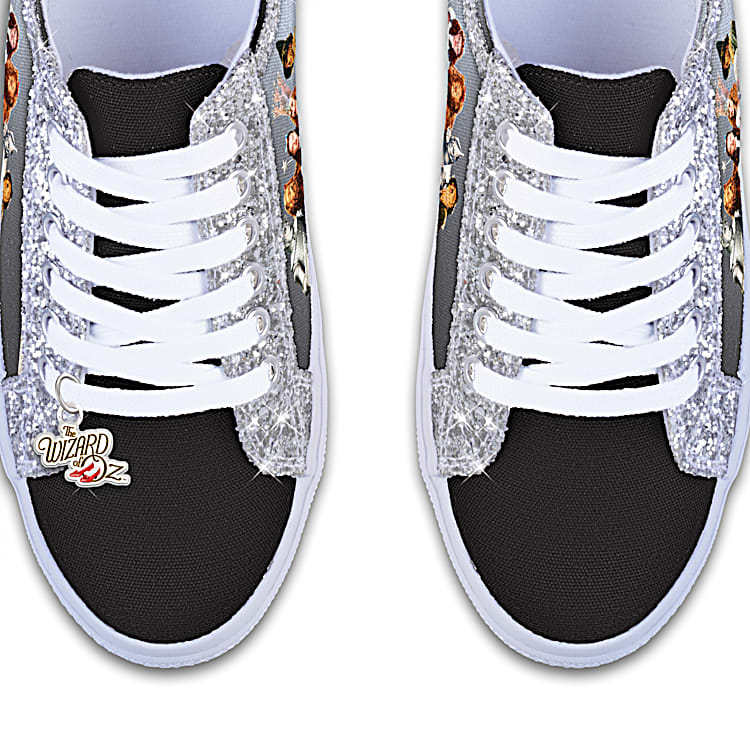 THE WIZARD OF OZ Ever Sparkle Black Canvas Shoes Featuring Dorothy Cowardly Lion Tin Man Scarecrow