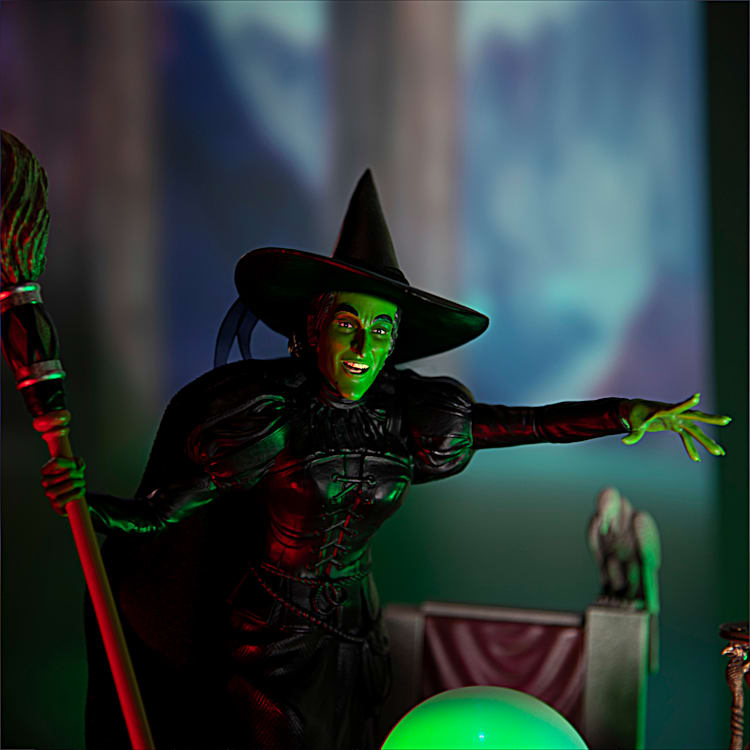 THE WIZARD OF OZ Wicked Witch Of The West Poseable Portrait Figure With  Hand-Painted Details