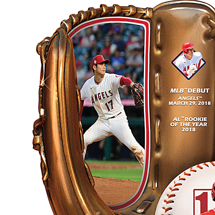 Los Angeles Angels Shohei Ohtani MLB Cold-Cast Bronze Glove Sculpture  Featuring A Full-Color Image Of Ohtani, His Jersey Number & Facsimile  Autograph