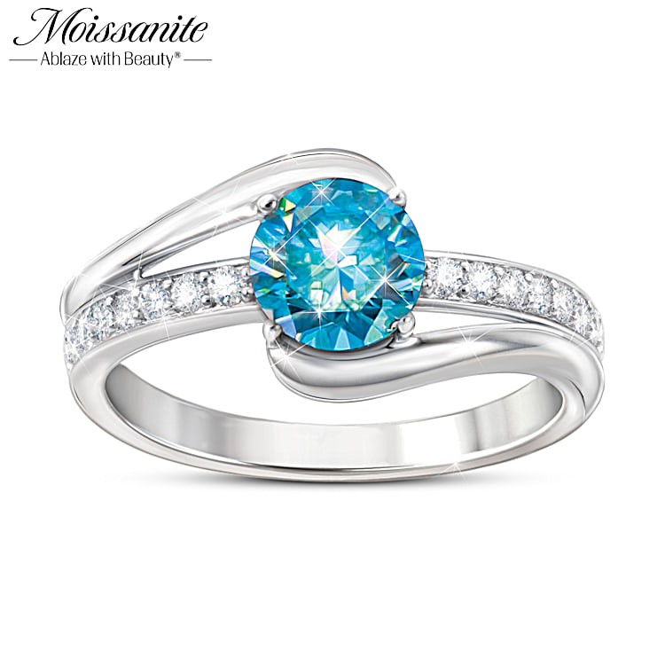 Moissanite center stone store
