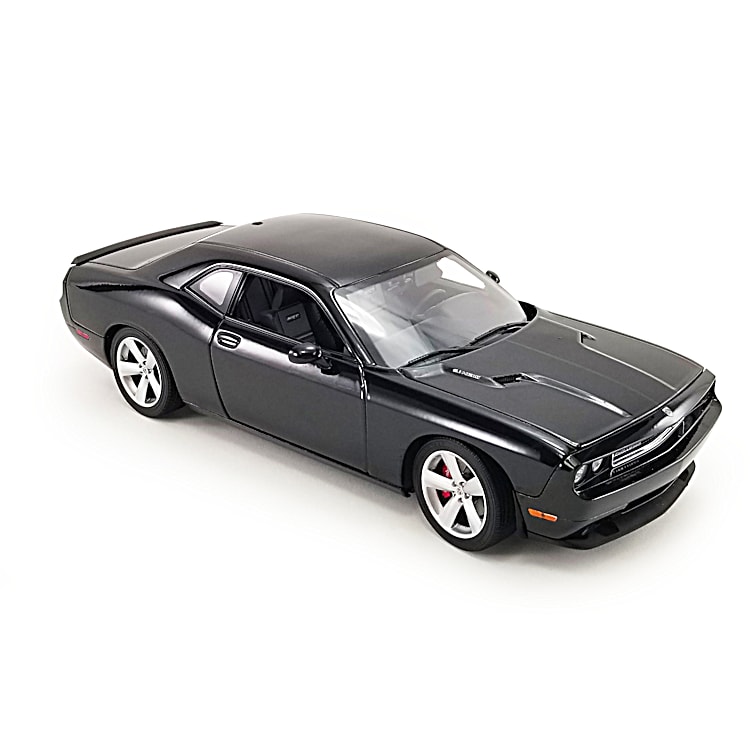 Dodge on sale challenger diecast