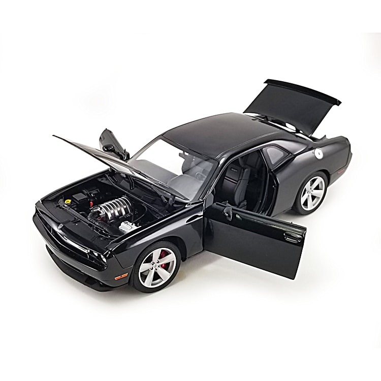 Dodge challenger diecast car deals