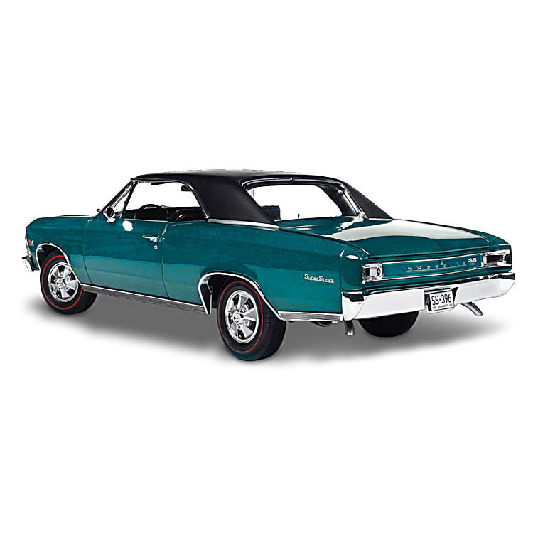 1966 Chevy Chevelle L78 SS 396 1:18-Scale Diecast Car With