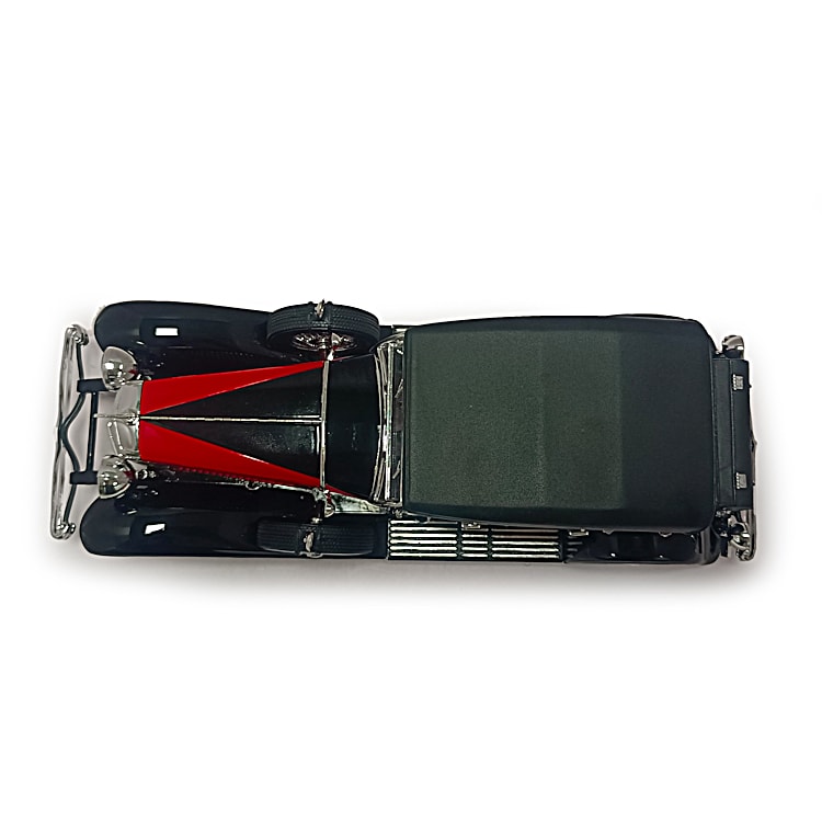 1:18-Scale 1934 Duesenberg Model J Diecast Car: Black/Green