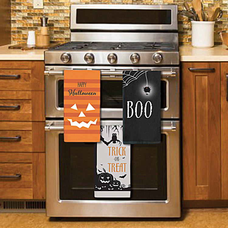 Serving Up Fun Collection Of 100% Cotton 3-Piece Hand Towel Sets That  Measure 13 x 31 And Feature Different Seasonal Designs
