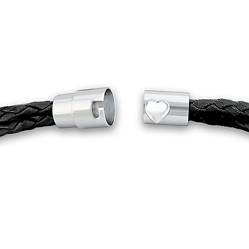 XOXO Betty Boop Black Leather Bracelet Featuring A Heart