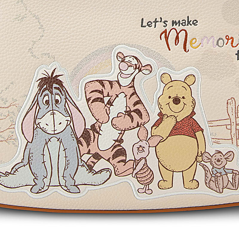 Disney Winnie The Pooh Womens Cream Faux Leather Petite