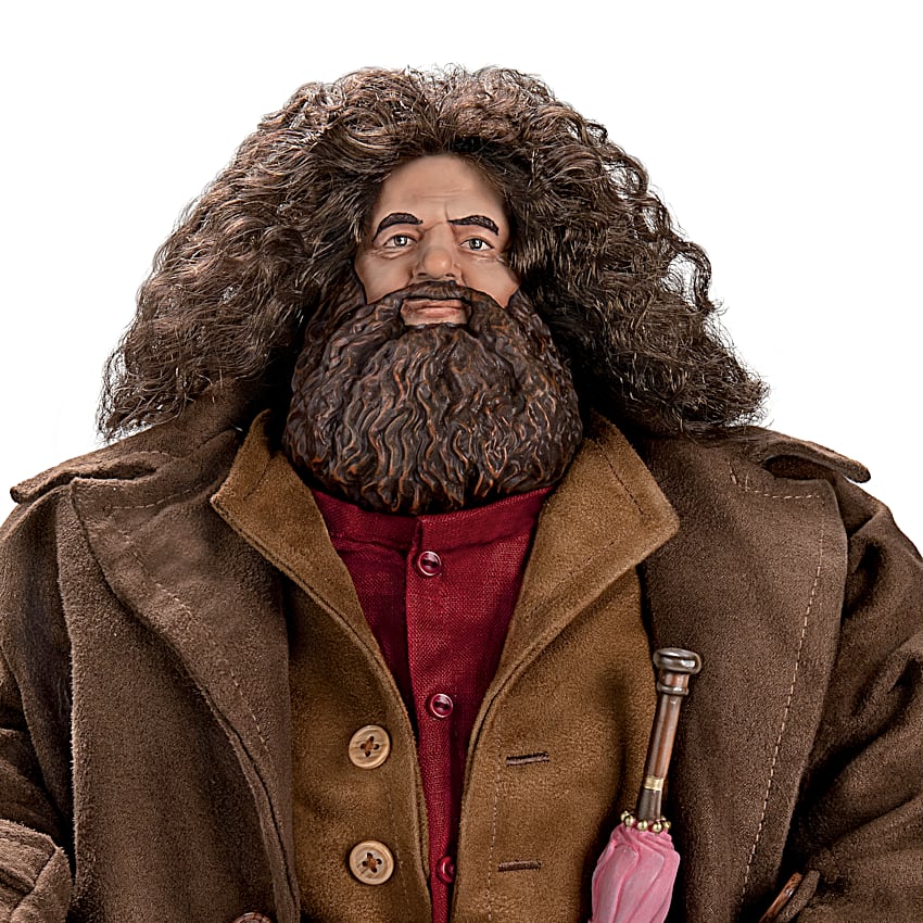 HARRY POTTER 18.5 Tall RUBEUS HAGRID Portrait Figure With A Faux