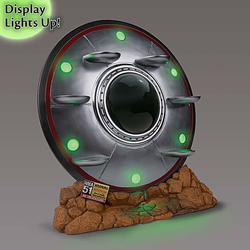 Return To Roswell Figure Collection Featuring Hand-Painted