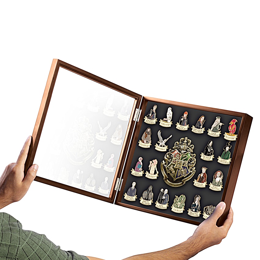 HARRY POTTER Ultimate Hand-Enameled 24K Gold-Plated Pin Collection