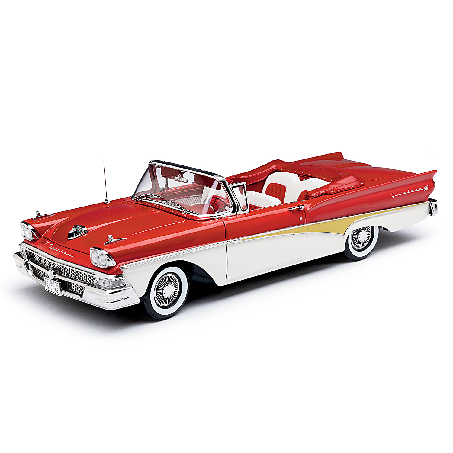 1958 Ford Fairlane 500 Sunliner Diecast Car