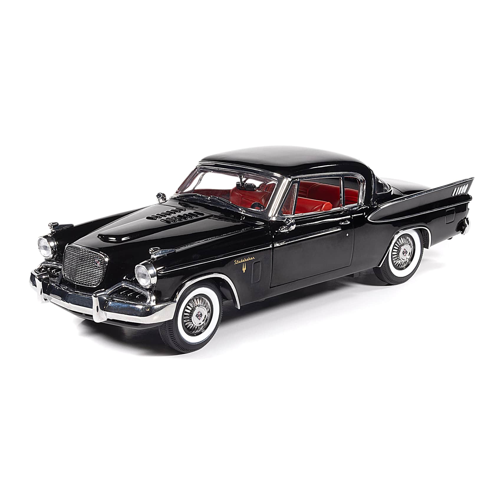 1957 Studebaker Golden Hawk Coupe 1:18-Scale Diecast Car Featuring
