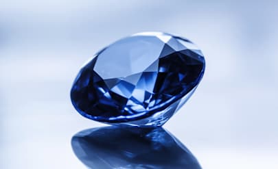 Sapphire Jewelry: How to Choose a Design with Meaning