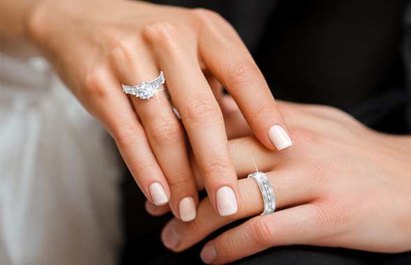 Personalized Wedding Ring Sets for Couples