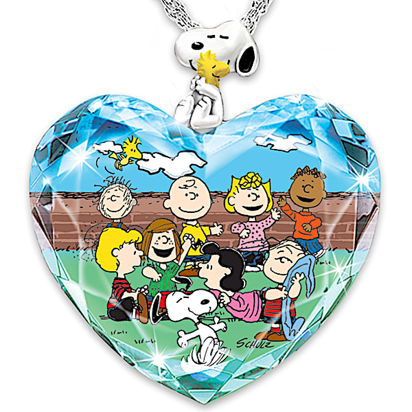 Women's Necklace: Forever In My Heart Pendant Necklace