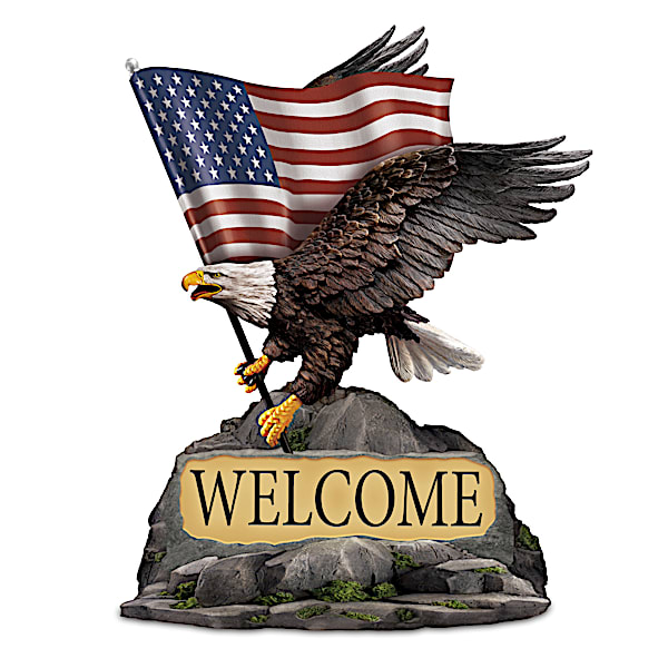 American Welcome Outdoor Sign With Solar-Powered Lights