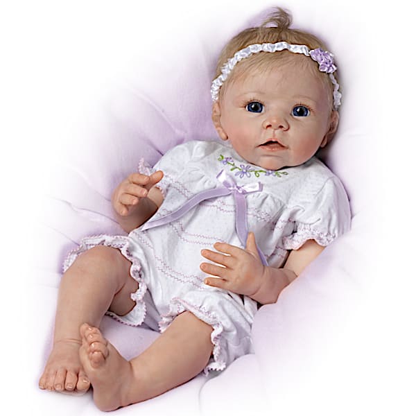 So Truly Real Lifelike Baby Doll: Chloe's Look Of Love