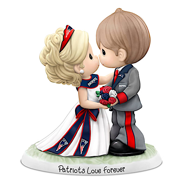 NFL New England Patriots Love Forever Wedding Figurine