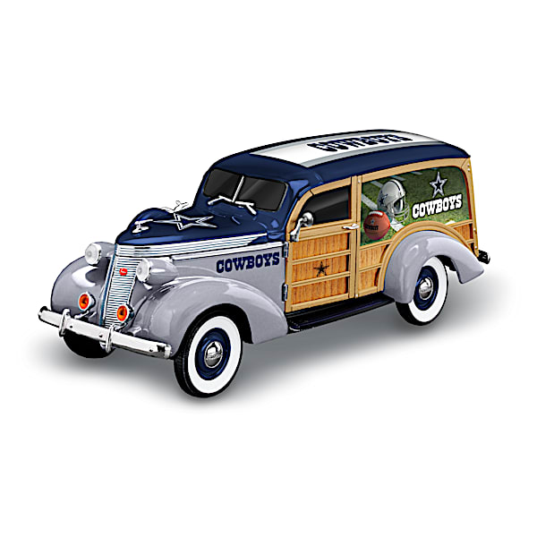 Dallas Cowboys 1937 Woody Wagon Sculpture