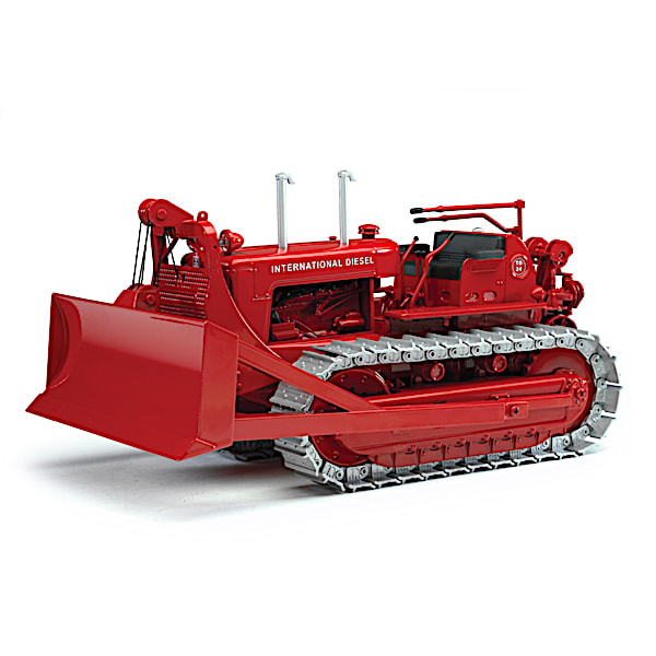1:25-Scale International Harvester TD-24 Diecast Tractor