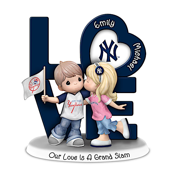 New York Yankees Personalized Couple Figurine