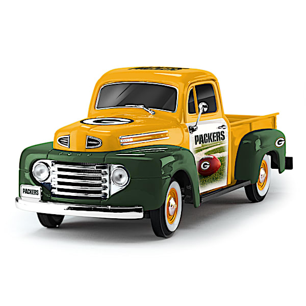 1:18-Scale Packers 1948 Ford Pickup Truck Sculpture