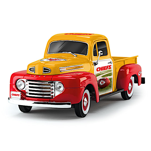 1:18-Scale Chiefs 1948 Ford Pickup Truck Sculpture