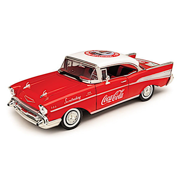 1:18-Scale COCA-COLA 1957 Bel Air Diecast Car With Display