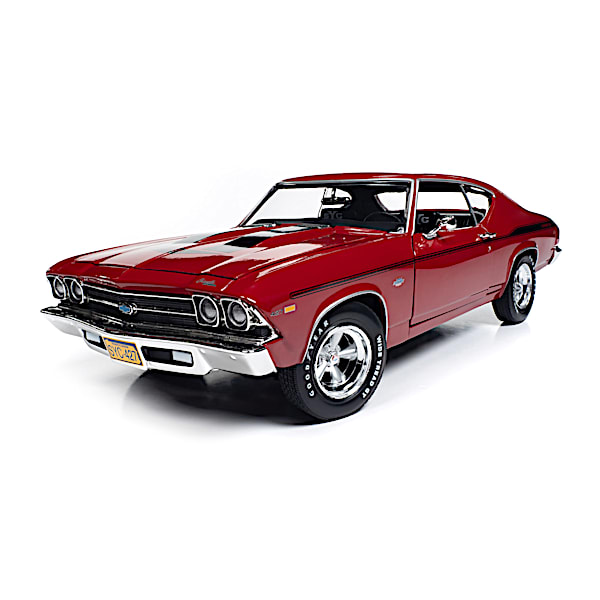 1:18-Scale 1969 Yenko Chevelle Diecast Car In Garnet Red