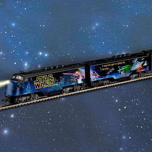 STAR WARS HO-Scale Glow-In-The-Dark Electric Train Set