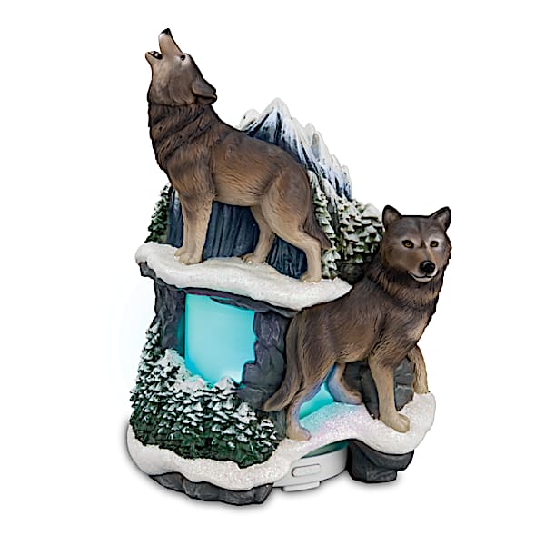 Color-Changing Sculptural Wolf Aromatherapy Diffusers