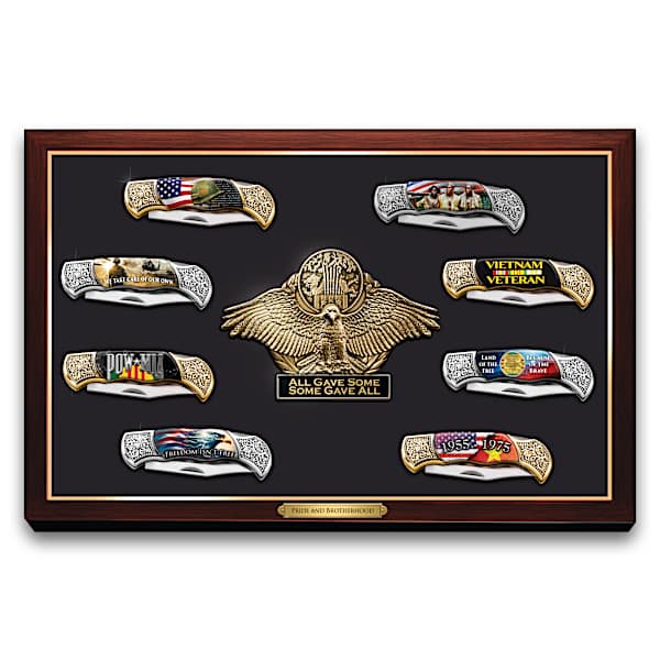 Vietnam Veterans Pocket Knives With Illuminated Display