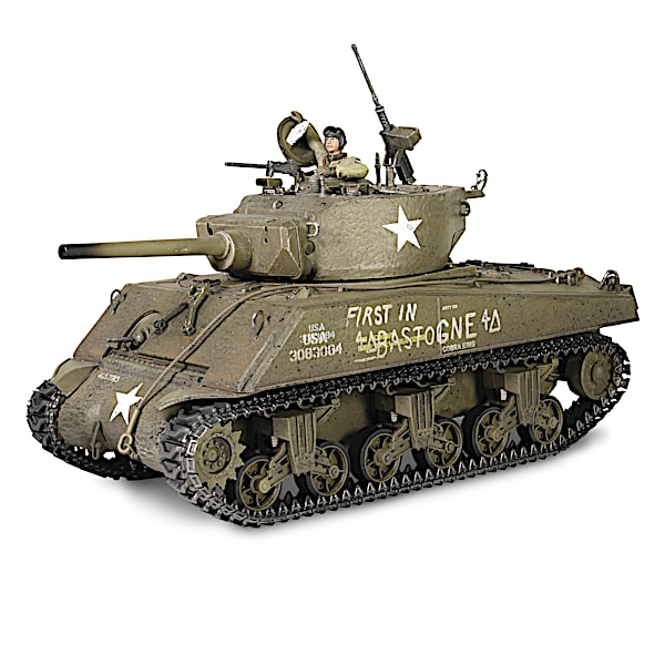 1:32-Scale WWII Diecast U.S. Sherman Tank Collection