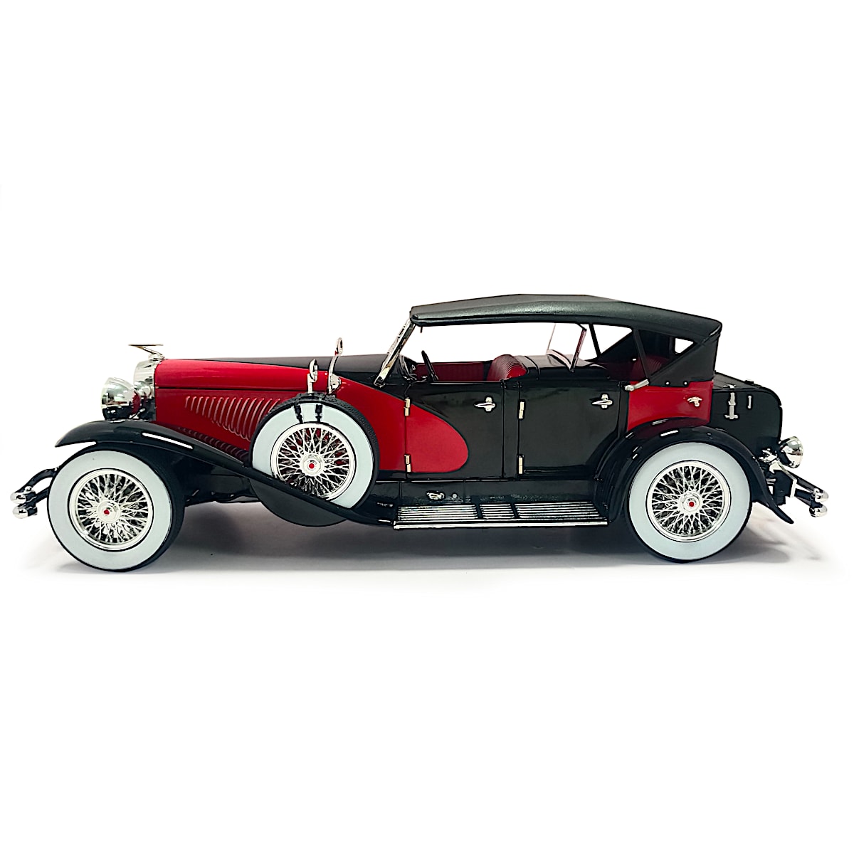 1:18-Scale 1934 Duesenberg Model J Diecast Car: Black/Green