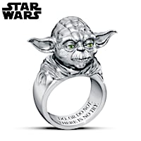 STAR WARS Sculpted Yoda Ring With Green Crystal Eyes