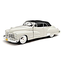 1:18-Scale 1947 Cadillac Series 62 Cabriolet Diecast Car