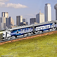 Dallas Cowboys Electric Train With Lighted Locomotive