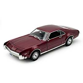 1:18-Scale 1966 Oldsmobile Toronado Diecast Car