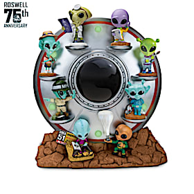 Return To Roswell Alien Figure Collection